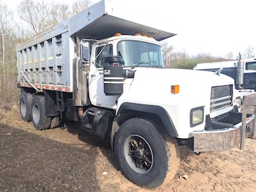 1998 MACK RD688SX 10 WHEEL DUMP
