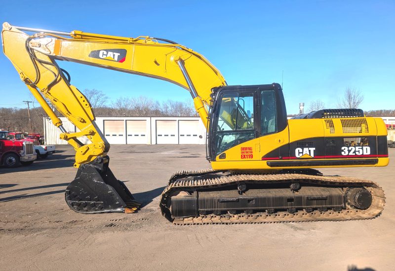 2006 CAT 325D