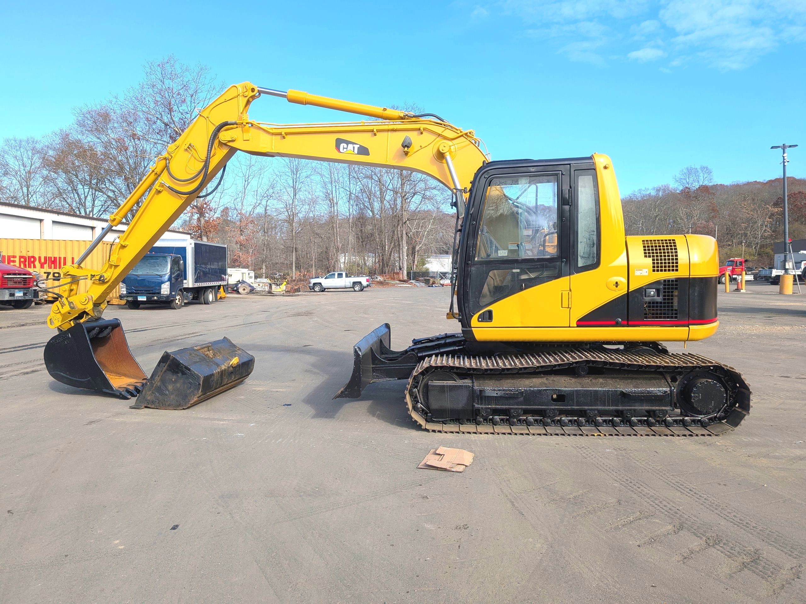 2023 CAT 311CU