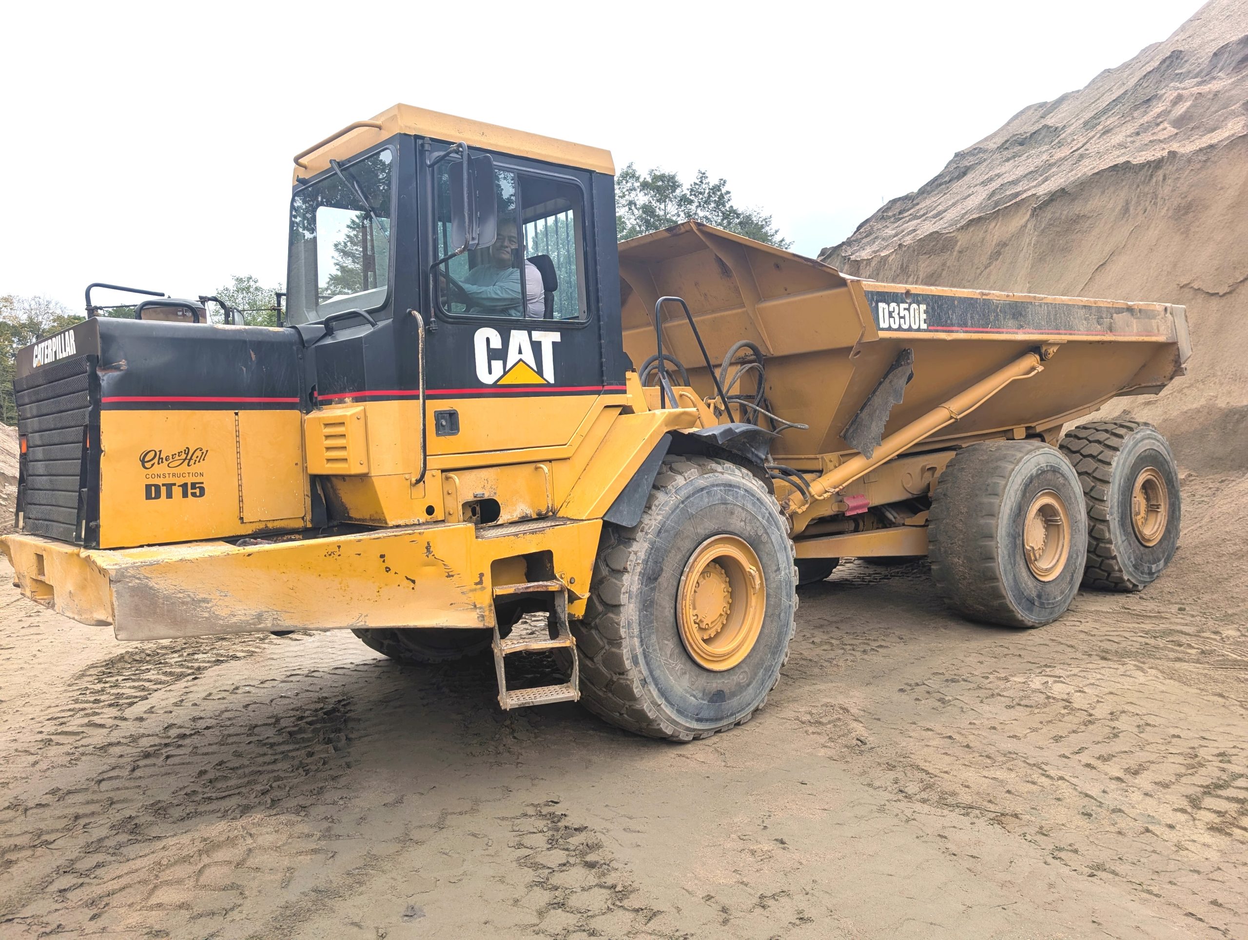 2001 CATERPILLAR D350E 2001 CATERPILLAR D350E